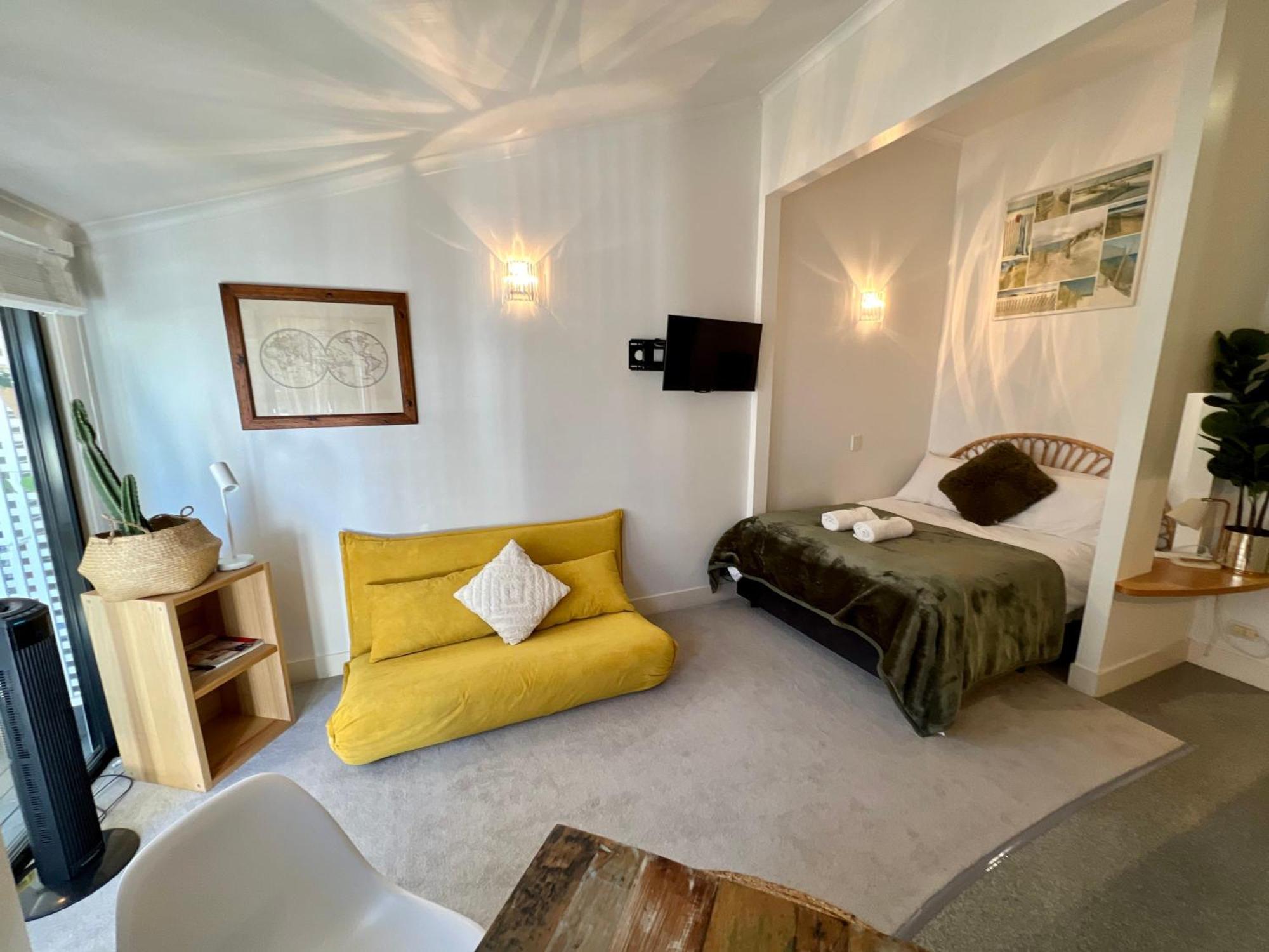 Апартаменты Self Contained Haven In New Farm Брисбен Экстерьер фото